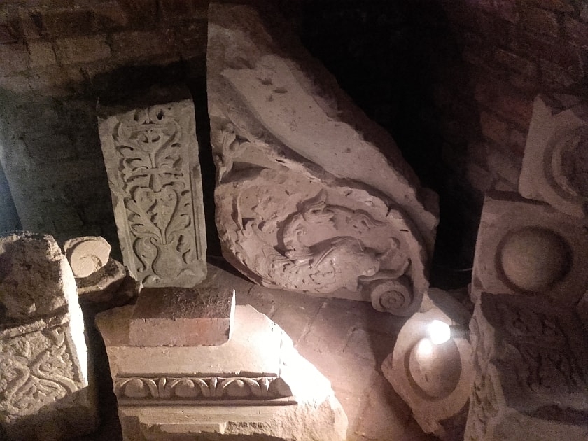 Fragment des Schlossportals in Bastion Philip