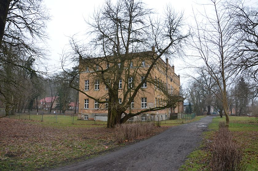Romantyczny spacer po Dąbroszynie