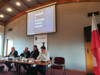 Czas konferencji i spotkań